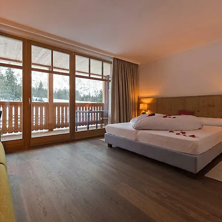 Alpin Brueckele Hotel Braies (Prags)